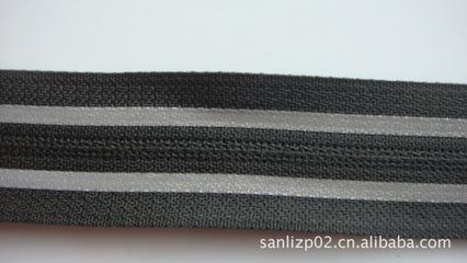 專注拉鏈行業45年 山東防水拉鏈廠以品質鑄就品牌